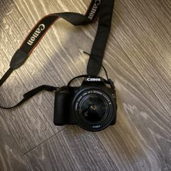Canon Camera Eos 250D 