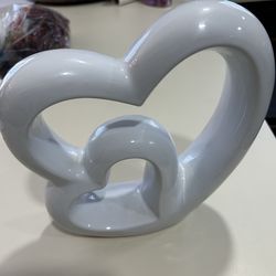 Heart sculpture