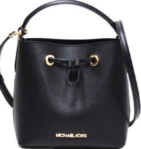 Brand New Small Micheal Kors Mercer Pebbled Leather Bucket Bag Crossbody Purse. Nice For Valentine’s Gift 🎁 ❤️ 