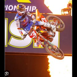 Anaheim 2 Supercross( READ description)