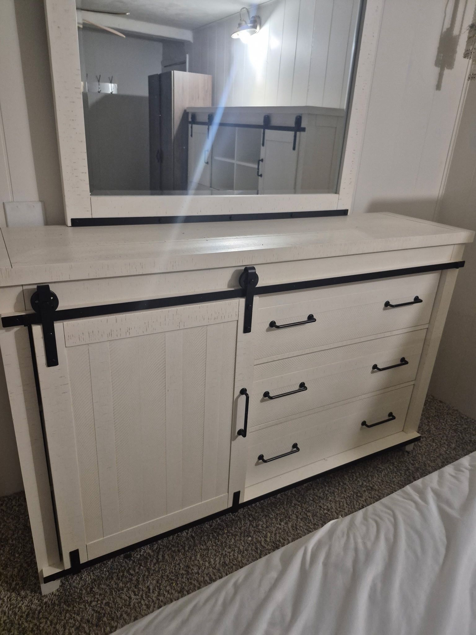 King Sized Bedroom Set