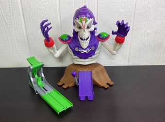 Monster jam Grim Take down player