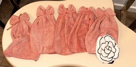 Bathroom hand towels