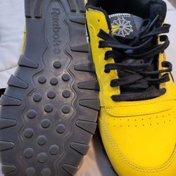 Yellow Reebok 10.5