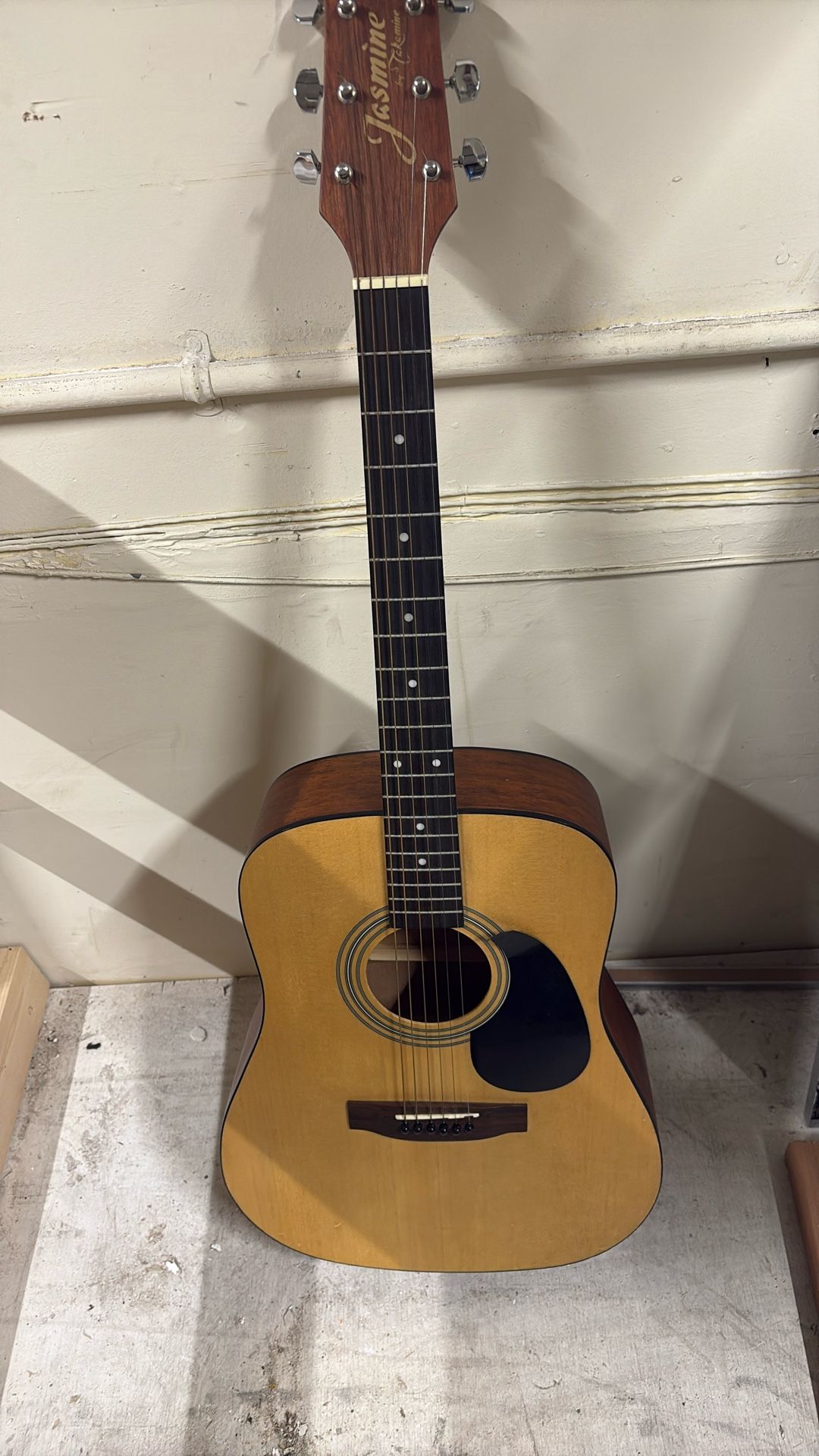 Jasmine Guitar S35