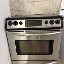 Frigidaire Electric Range