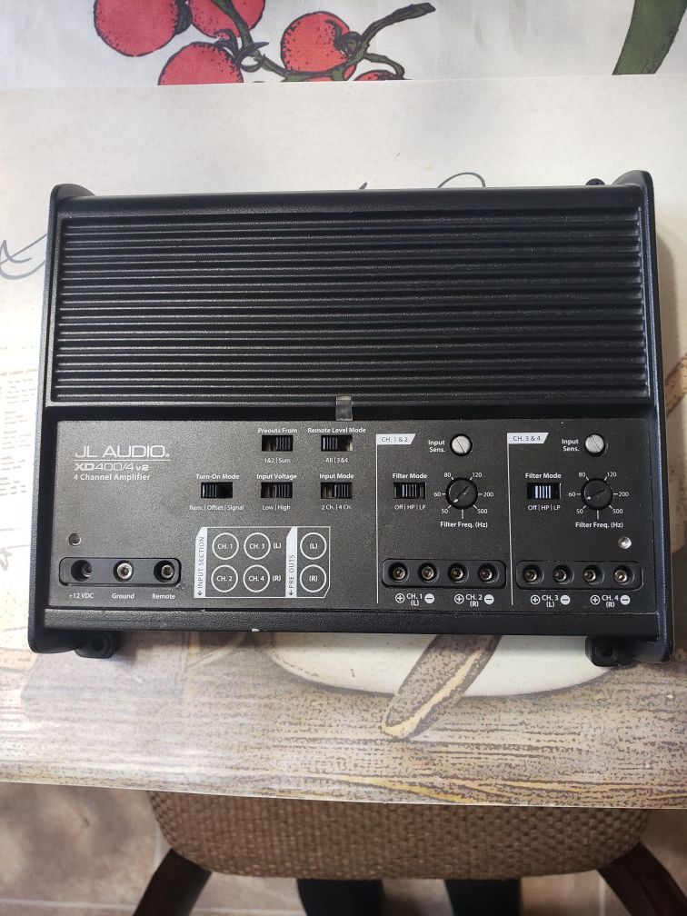 JL Audio XD400/4V2 Amplifier