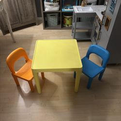 Kids Plastic Table And Chairs 