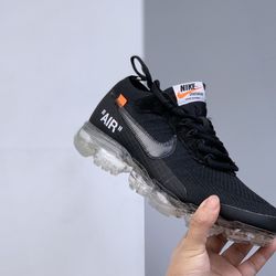 Nike Air VaporMax Off-White Black 4