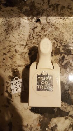 Halloween crafting punch