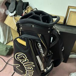 LOW PRICE MOVING- $600 RETAIL RARE CALLAWAY LEATHER PROFESSIONAL GOLF BAG