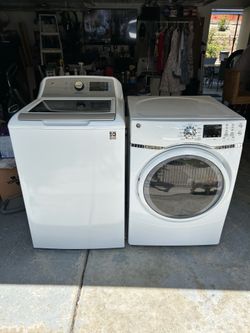 LARGE Family/ Laundry