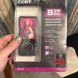 Coby Go Video Mp3 Player - Mp620-8G - 2.0 USB - Black- Brand New Factory Sealed