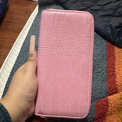 pink wallet