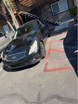 2015 Infiniti Q40