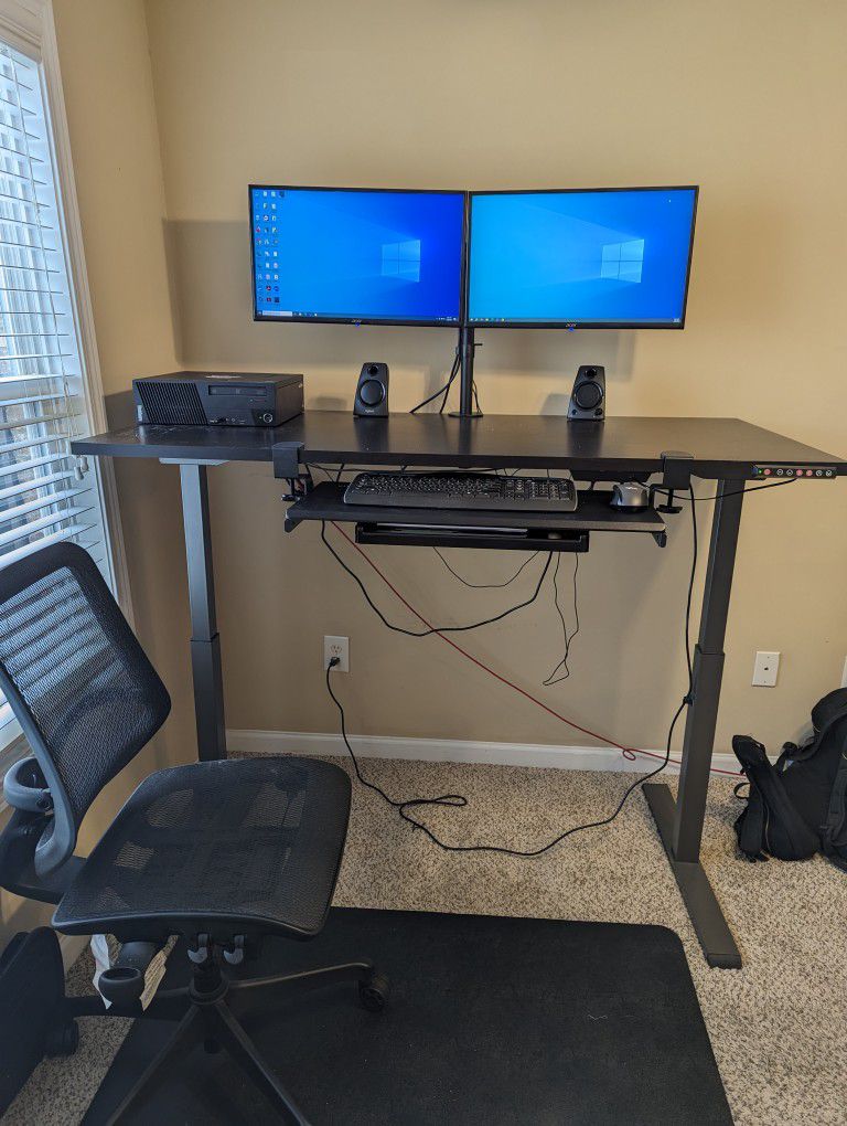 Sit / Stand Electronic Adjustable Desk