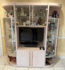 Wall unit