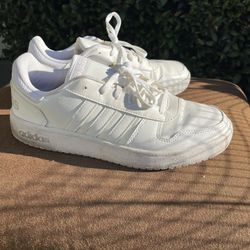 Adidas Hoops Women’s Basketball Size 11