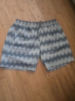 Men Medium shorts