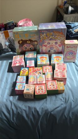 21 Unopened Labubu Dolls