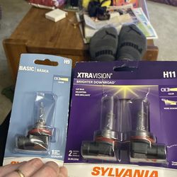 3 Head light bulbs halogen H11, H9 new