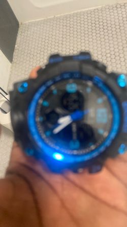 SKMEI watch blue and black .good condition