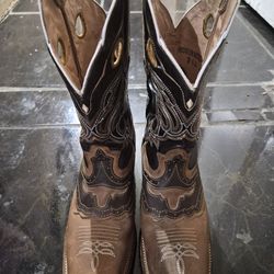 Men's boots size 8  leather