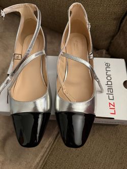 Liz Claiborne Silver Black Cap Toe Heels 7.5