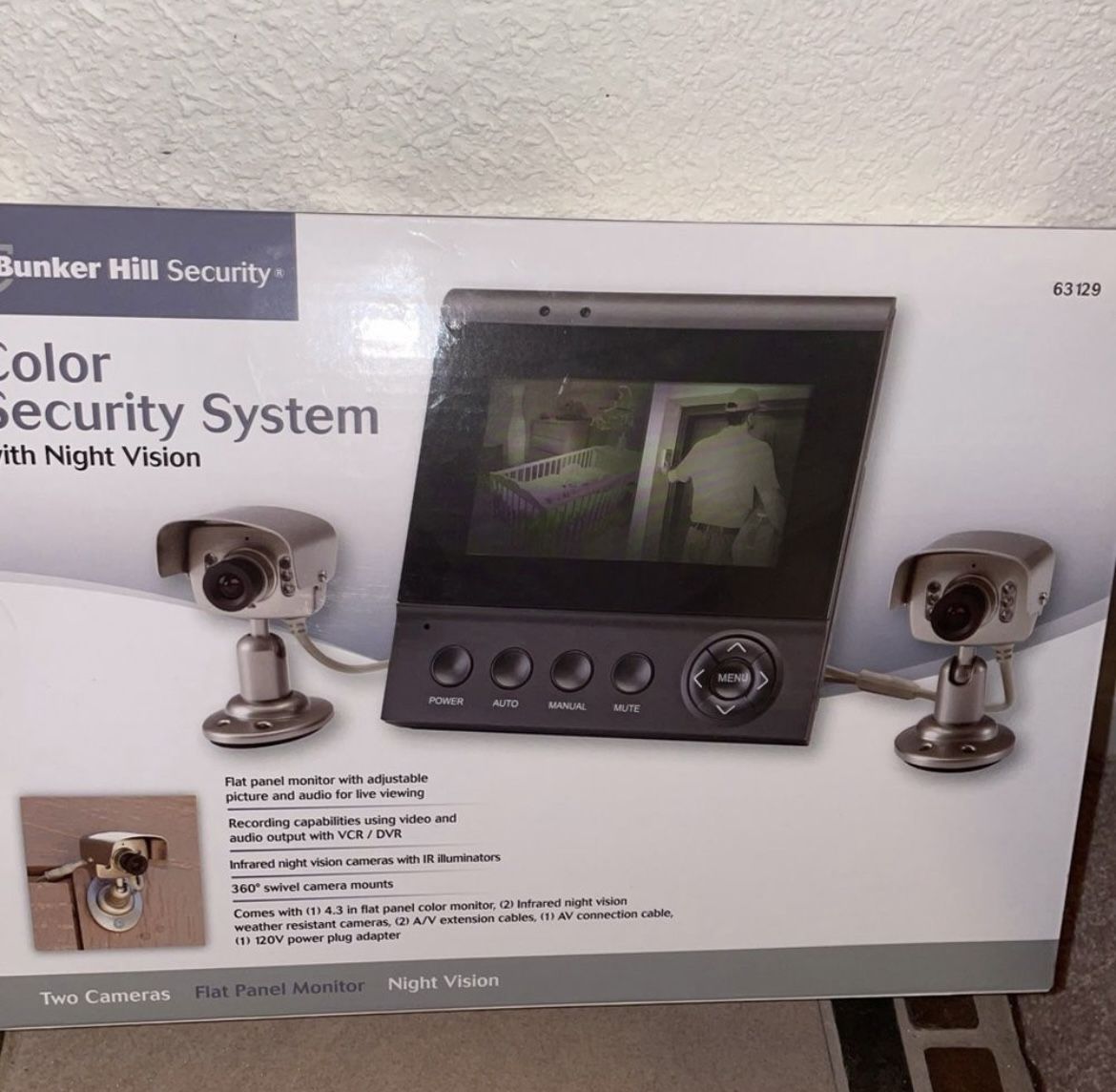 BUNKER HILL SECURITY SYSTEM WITH NIGHT VISION 2 CAMERAS PLUS FLAT SCREEN MONITOR
