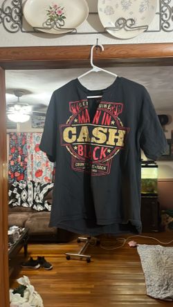 Lg. Women’s Johnny Cash T-Shirt