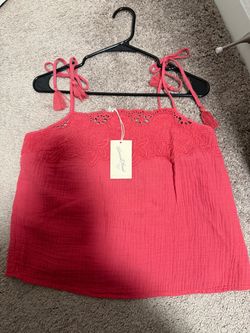 Universal Thread Coral Crochet Cami Top