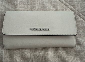 Michael Kors wallet