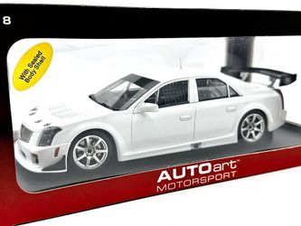 AUTOart 1:18 Scale Diecast Model - Cadillac CTS V SCCA World