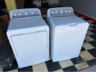 Washer and dryer set