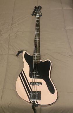 Moniker Bass Guitar