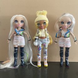 3 Rainbow High Dolls