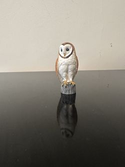BARN OWL Animal Figurine Safari Ltd. Toy Wings of the World Bird Collection 