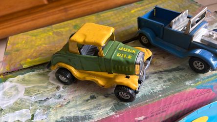 Vintage  Topper Toys “Junk Pile” pressed-steel jalopy