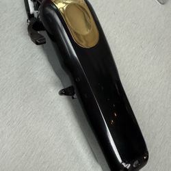 Cordless Black & Gold Wahl magic Clippers 