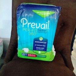 Pañales de Adulto!! 7 Paquetes "S" $30.00 Dlls por todos.!!!