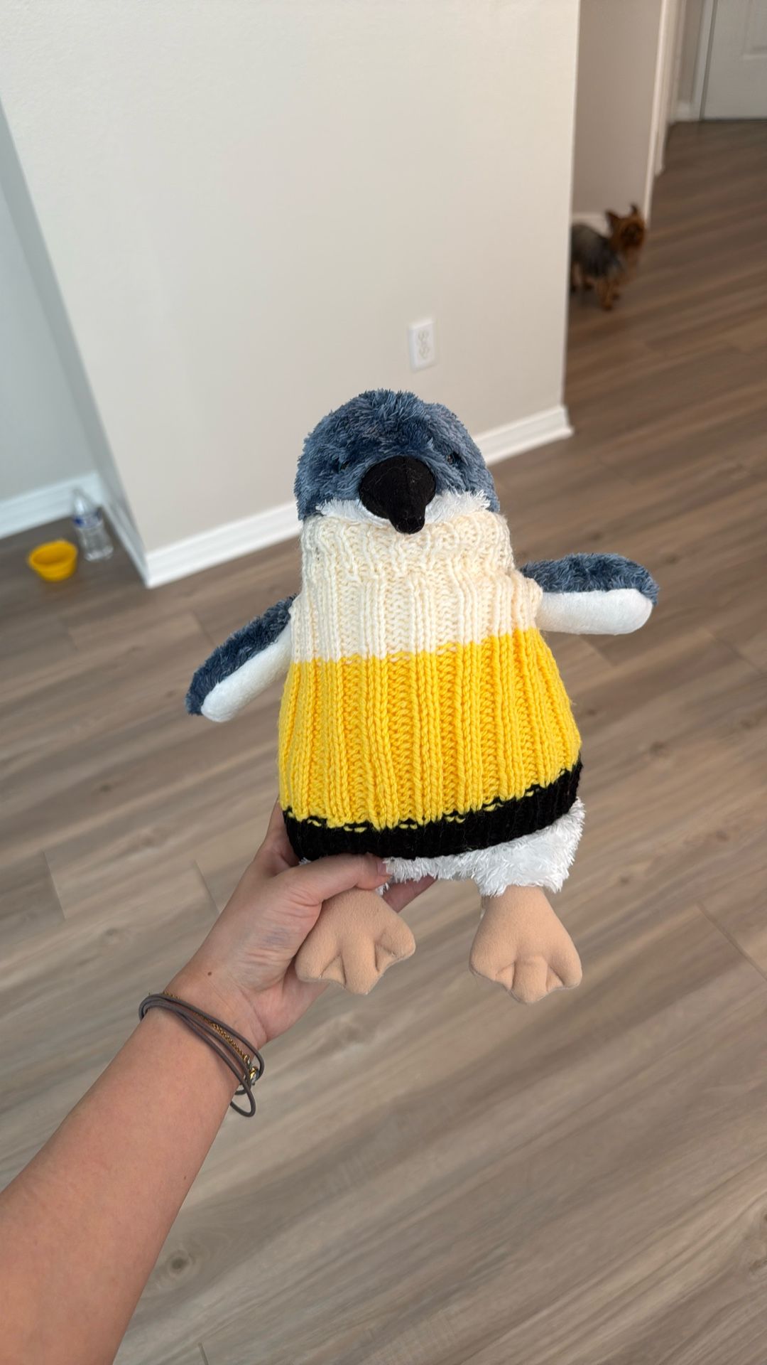 Adorable Dressed-Up Penguin Plush Toy – Great Condition!