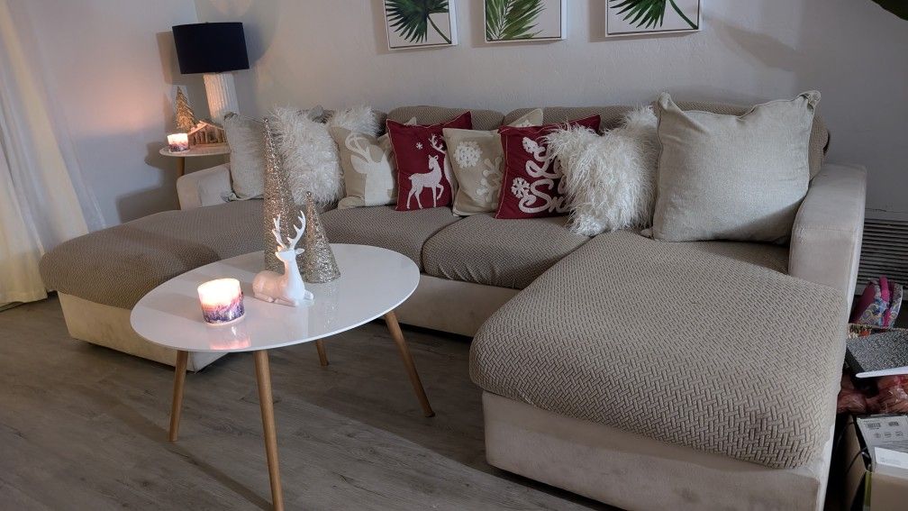 Free Couch Double Chaise