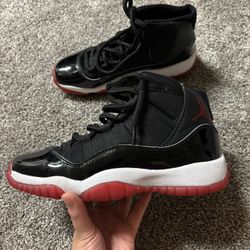 Jordan Bred 11s( Wmns 6)