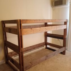 Rustic Twin Size Bunk Beds