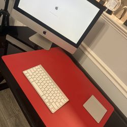 ¡Mac 21.5" Model macOS 10.13.6  With Computer Desk