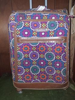 Lily Bloom Rolling Spinner Suitcase