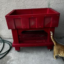 Portable Insulated Cooler With Drain Plug