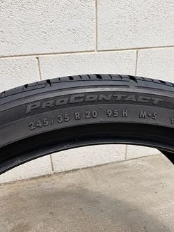 Continental ProContact TX 245/35R20 95H Tire