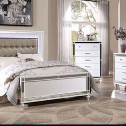 🔥🔥🔥 Brand New White 6pc Queen Size Bedroom Set 🔥🔥🔥