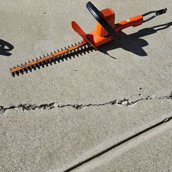 Hedge trimmer